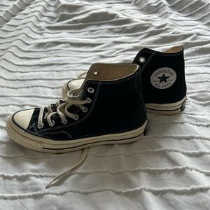 Black retro converse